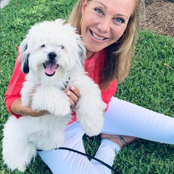 Meet your Posher, Deborah - Picture 1 of 1